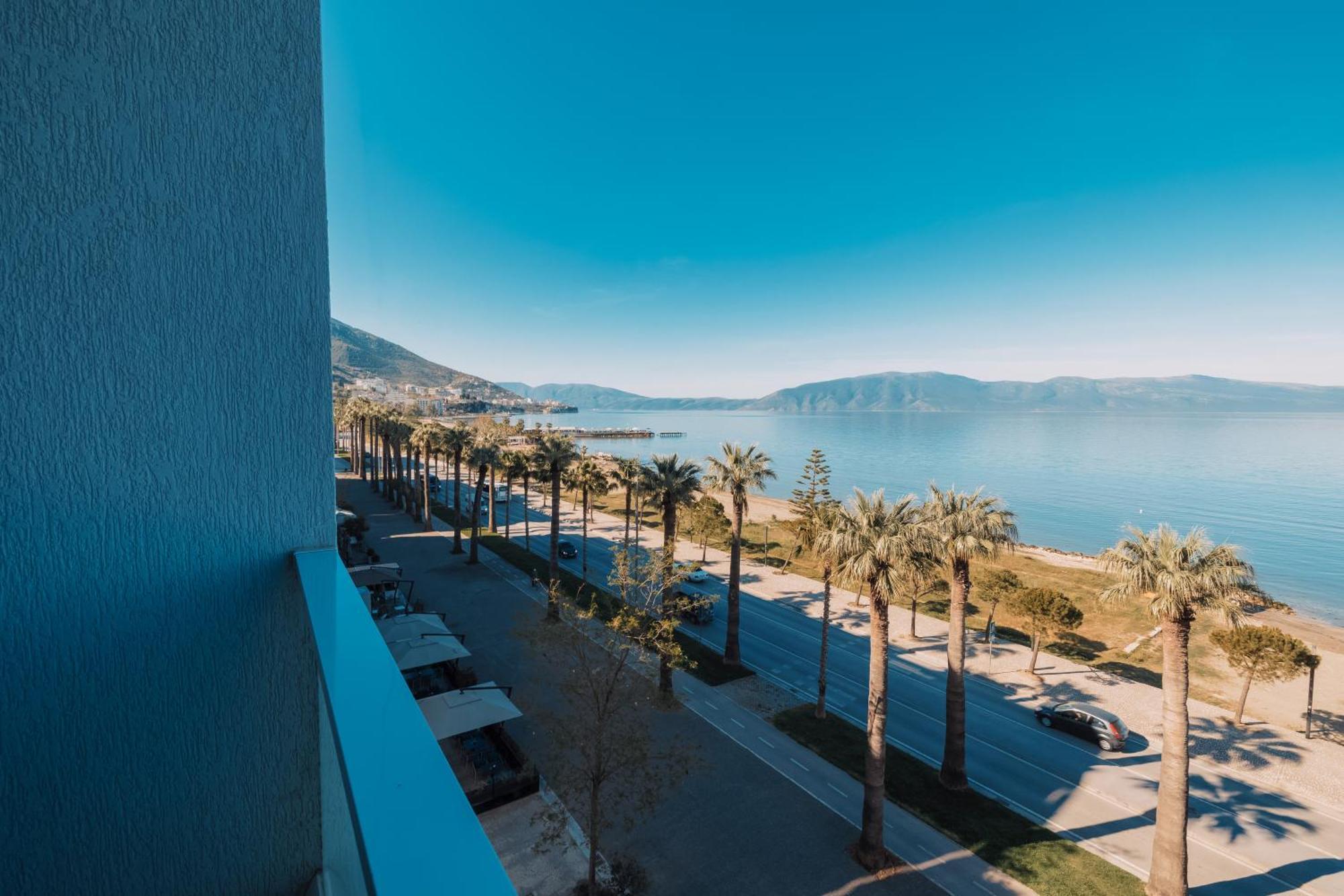 Duka Hotel Vlorë Extérieur photo