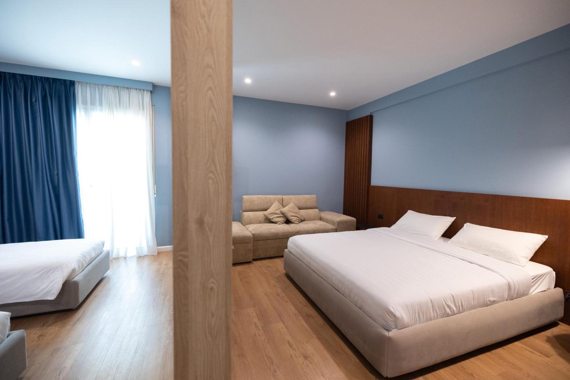 Duka Hotel Vlorë Extérieur photo