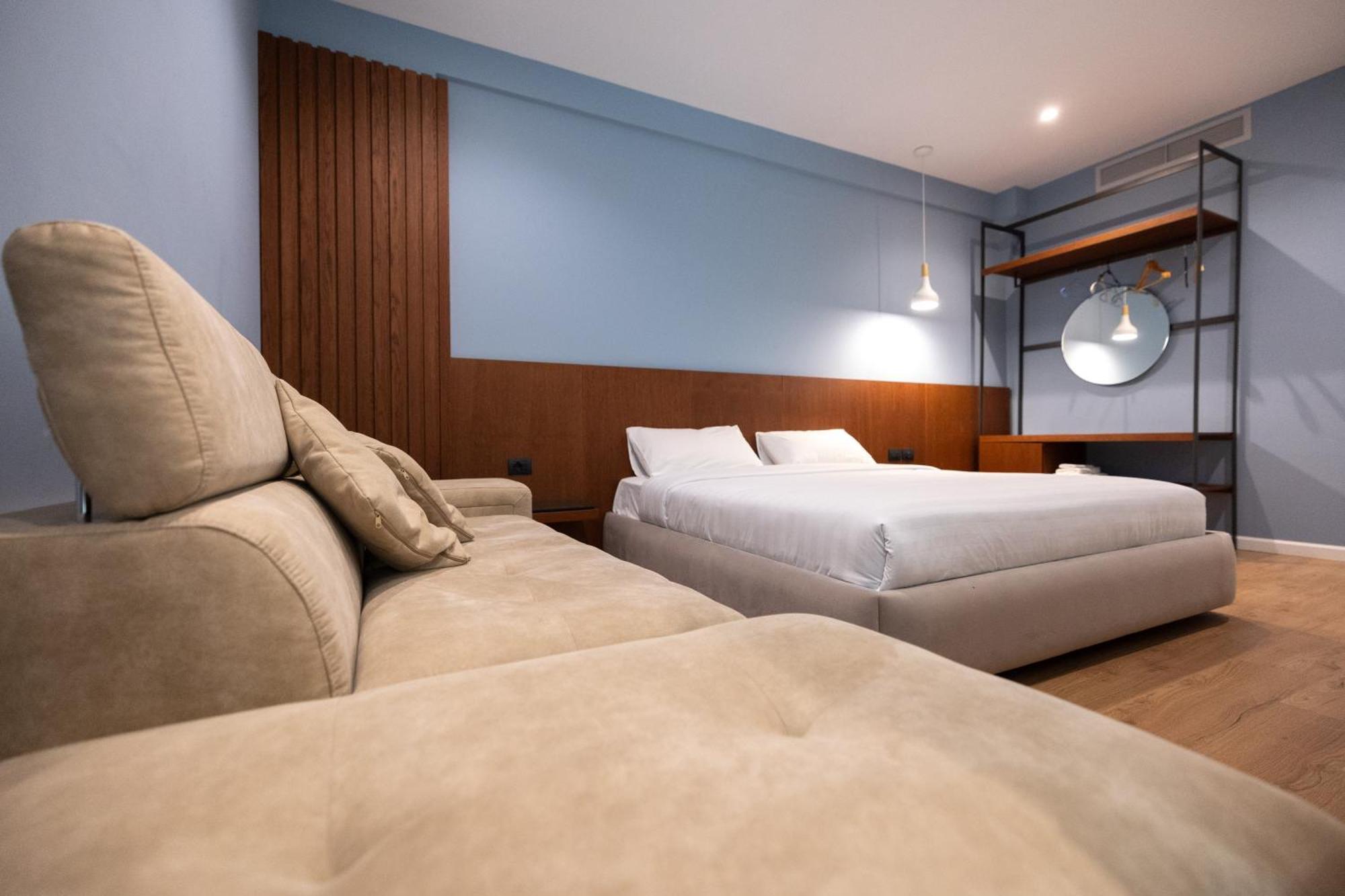 Duka Hotel Vlorë Extérieur photo