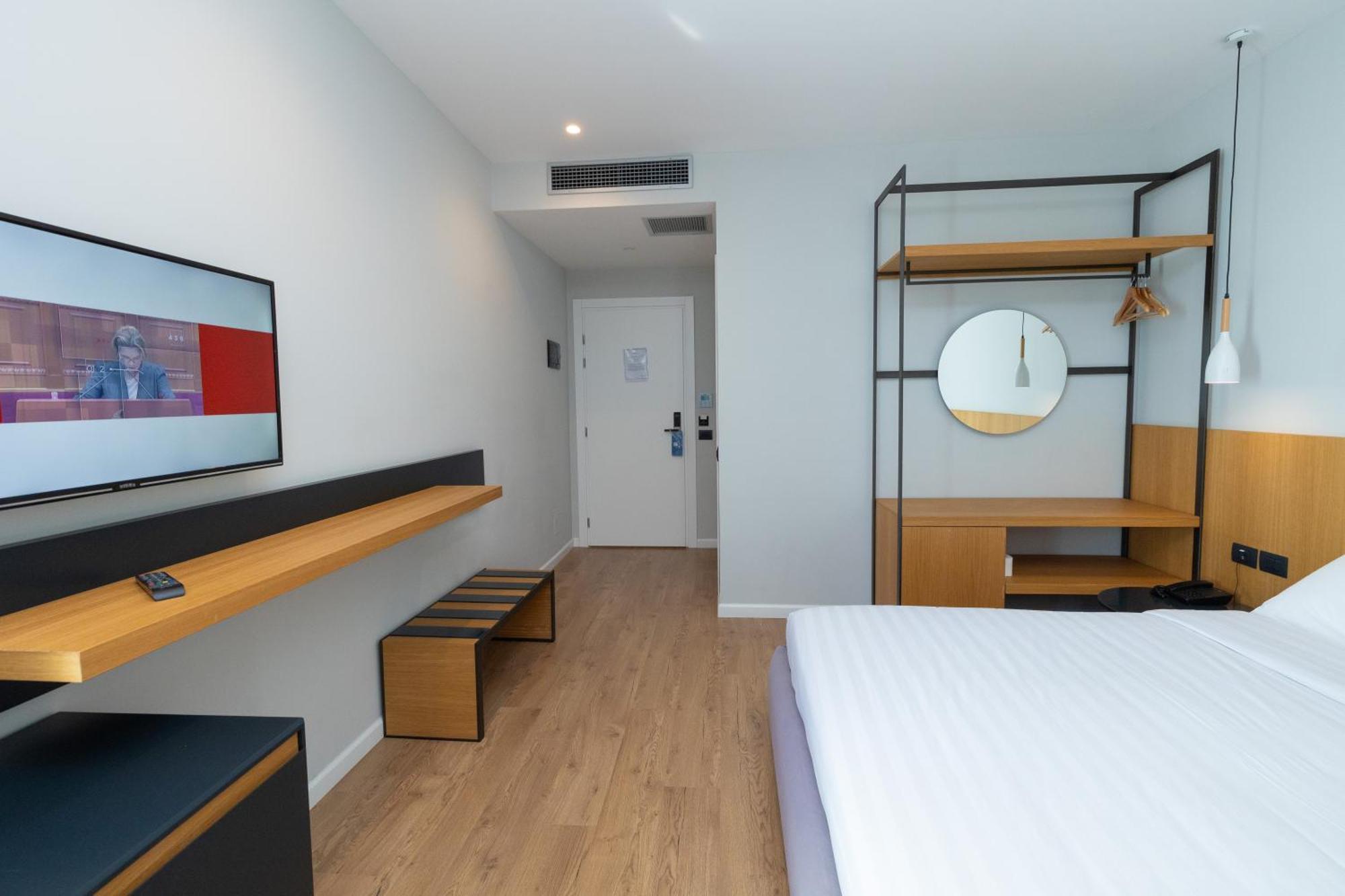 Duka Hotel Vlorë Extérieur photo