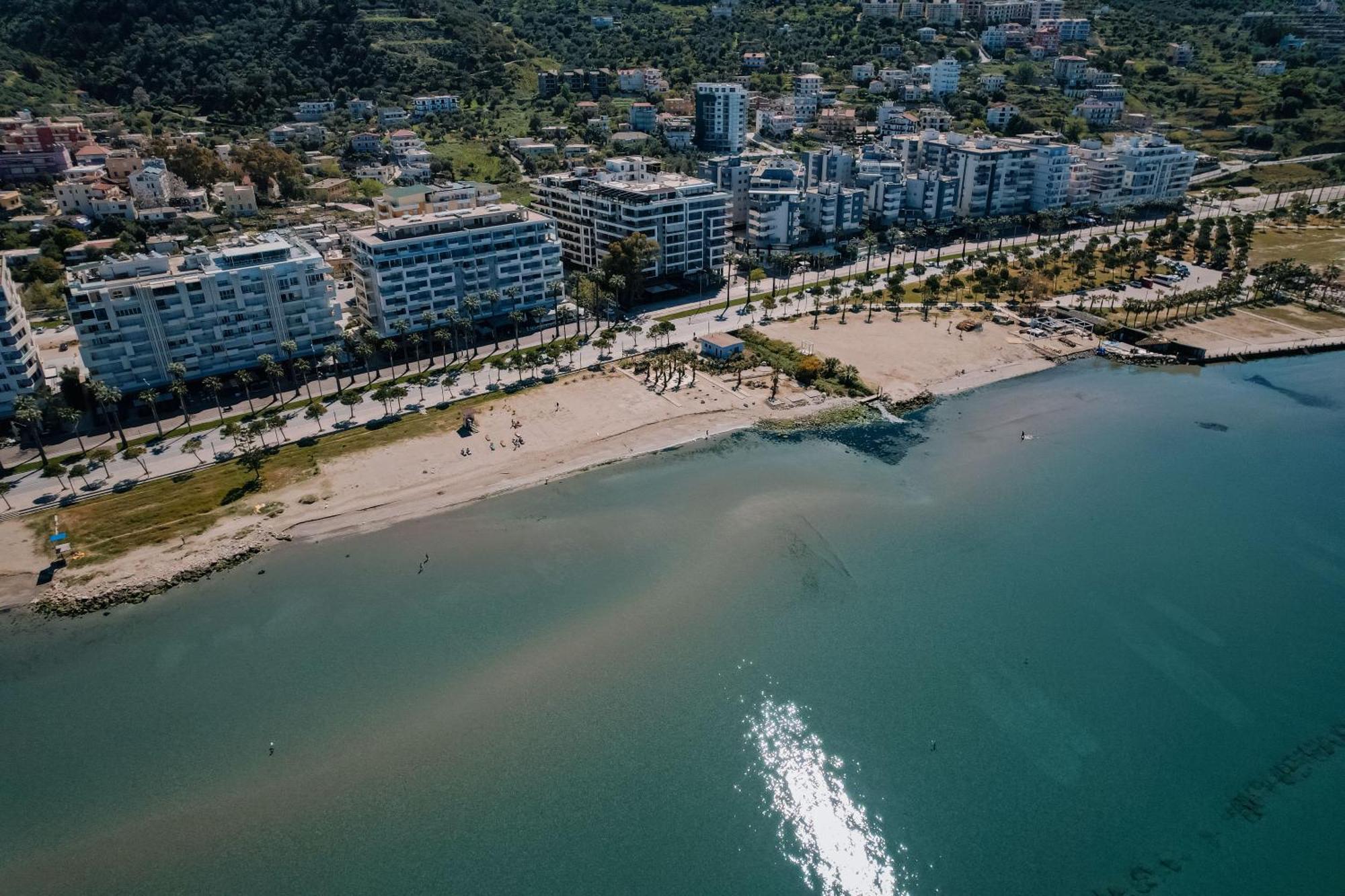 Duka Hotel Vlorë Extérieur photo
